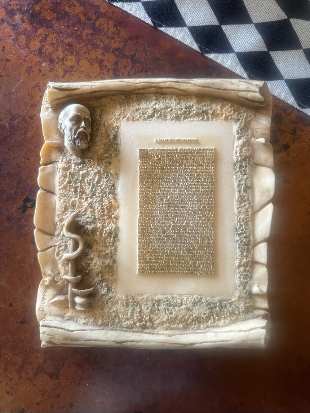 Plaque